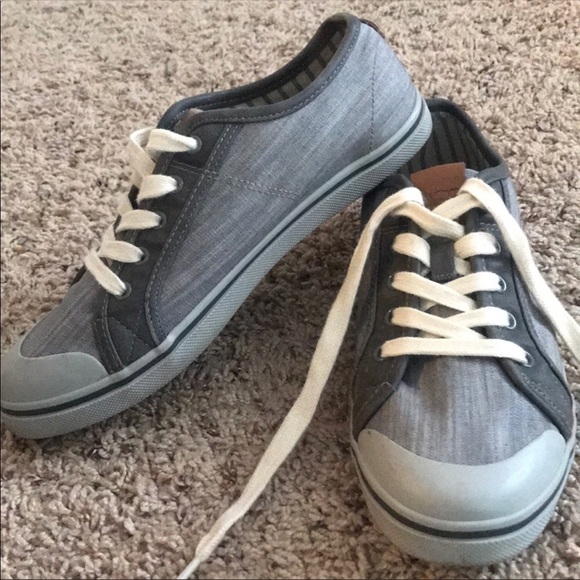 UGG sneakers - Picture 2 of 4